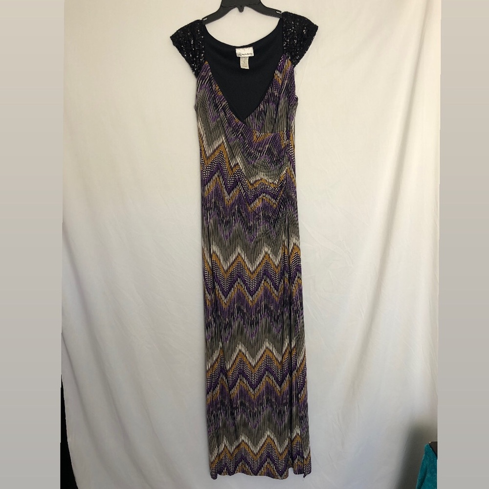 Maria Bonita made USA stretchy Woman’s Dress size Small Purple pattern detail